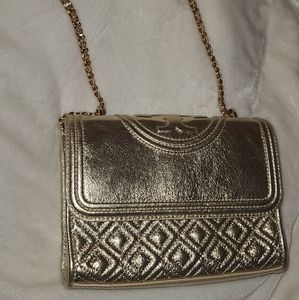 TORY BURCH fleming leather bag GOLD